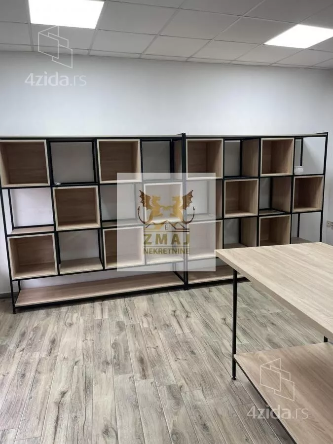 Poslovni prostor | 4zida