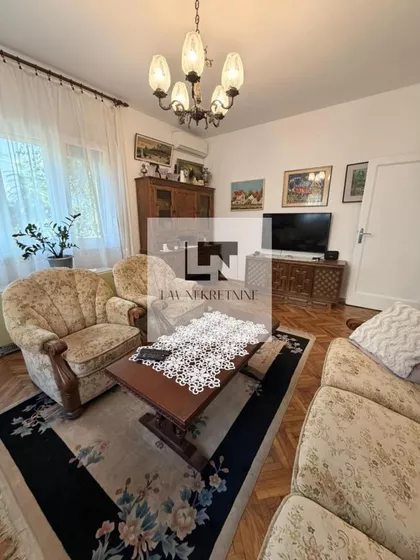 Senjak | 4zida.rs