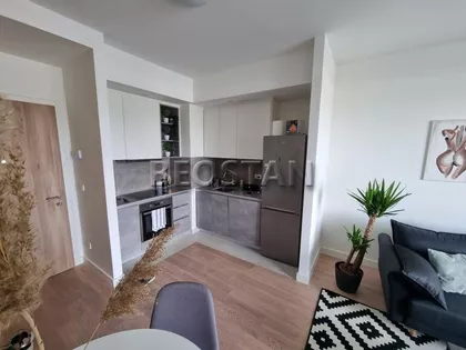 Hercegovacka | 4zida.rs