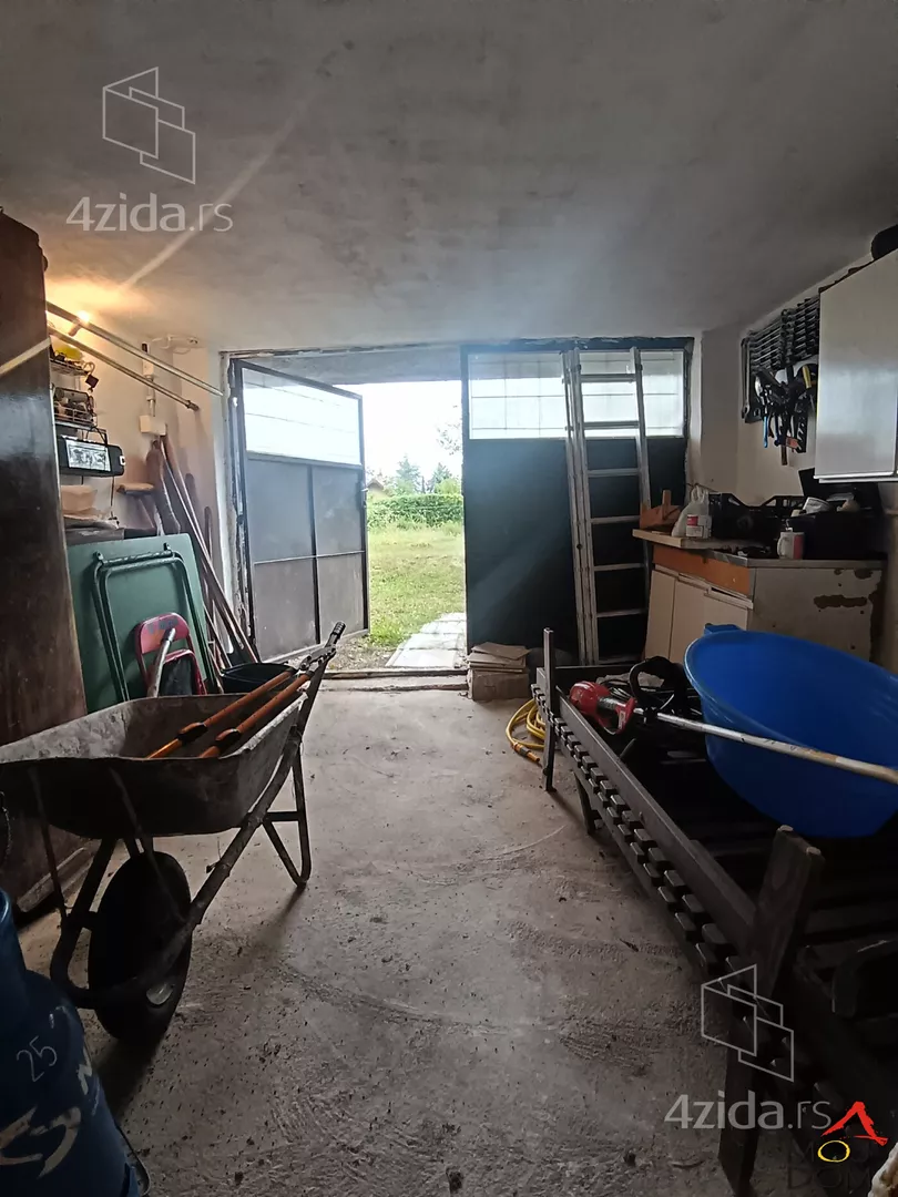 Kuća | 4zida