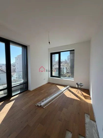 Činovnička Kolonija | 4zida.rs