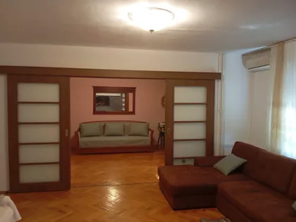 Izvorska | 4zida.rs