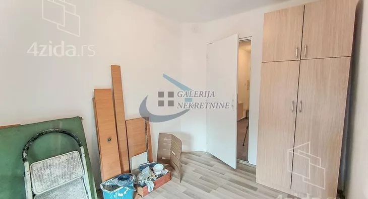 Četvoroiposoban stan | 4zida