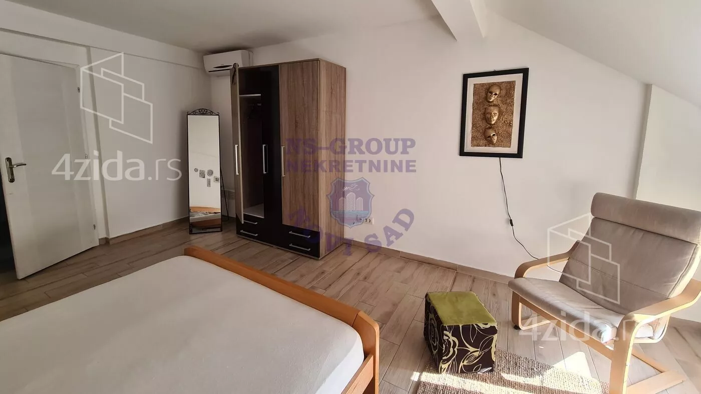 Petosoban stan | 4zida