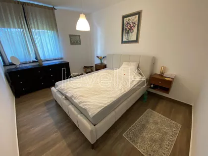 Popovica | 4zida.rs