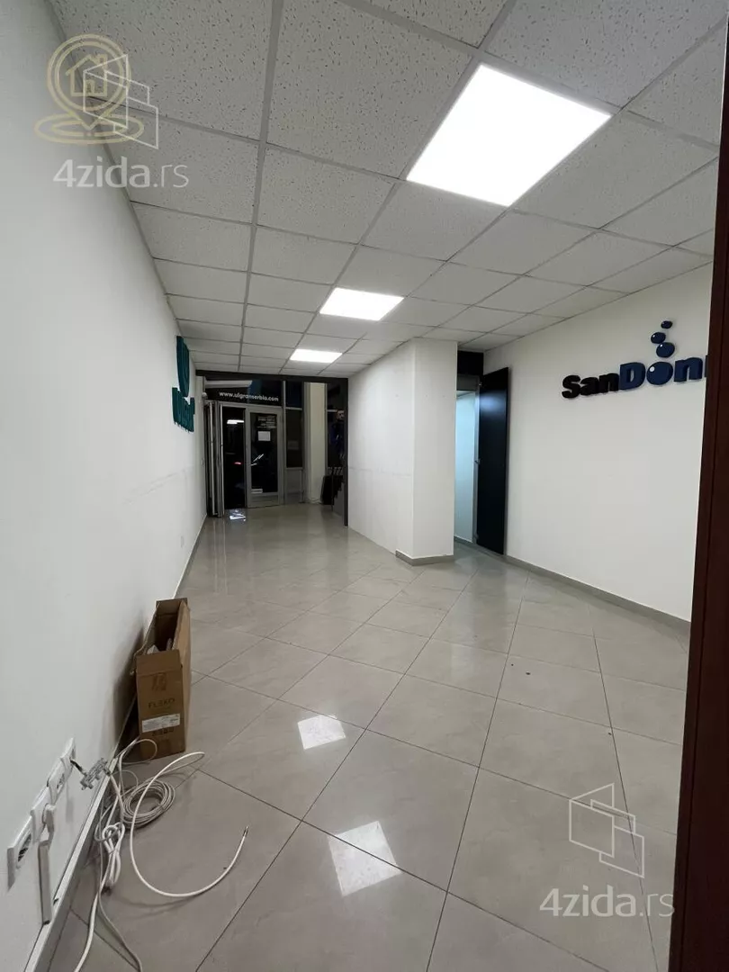 Poslovni prostor | 4zida