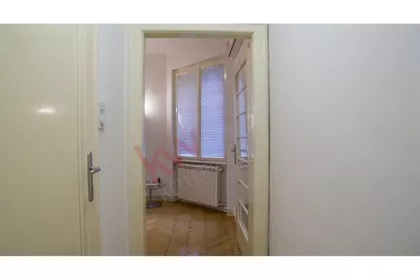 Vase Čarapića | 4zida.rs