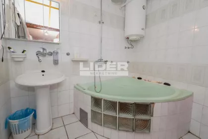 Cara Uroša | 4zida.rs