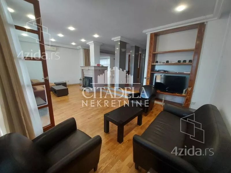 4-etažna kuća | 4zida