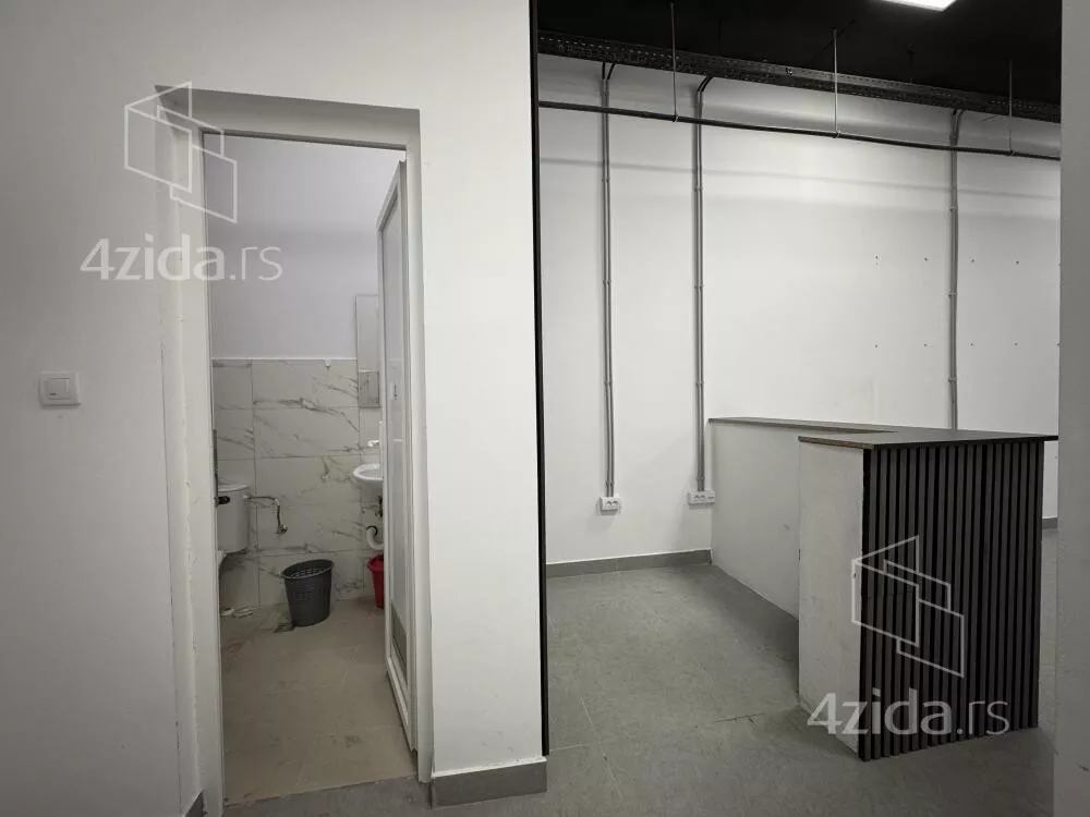 Lokal | 4zida