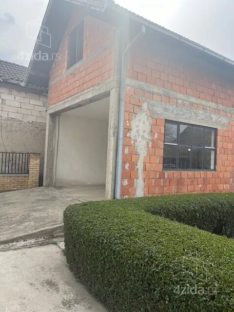 2-etažna kuća | 4zida