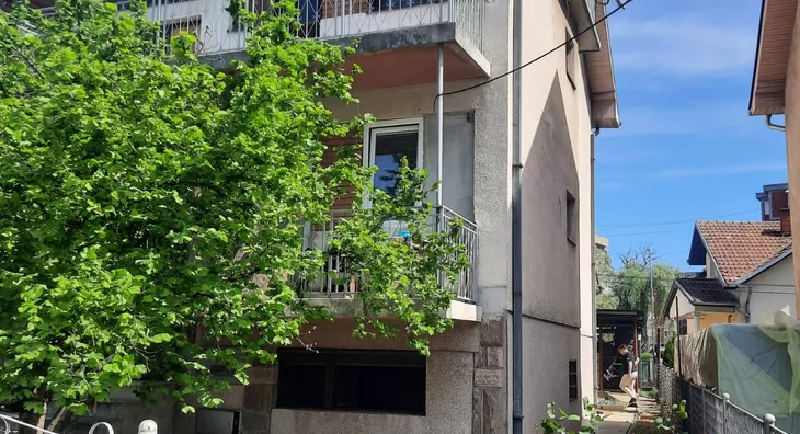 4-etažna kuća | 4zida