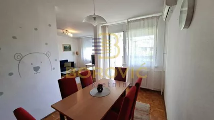 Dunavski kej | 4zida.rs