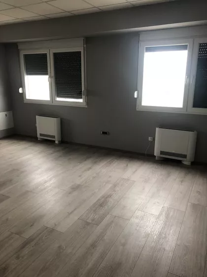 AUTOPUT ZA NOVI SAD | 4zida.rs