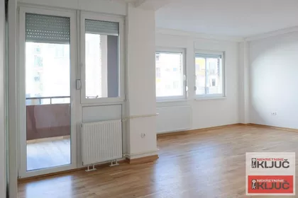 Bulevar Oslobođenja | 4zida.rs