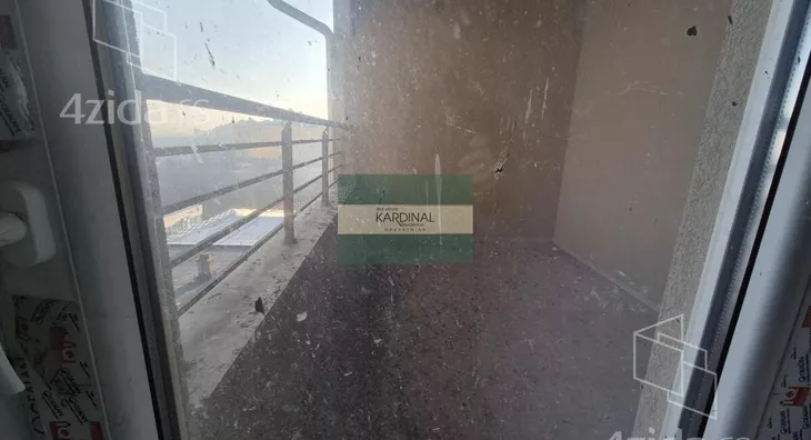 Šestosoban stan | 4zida