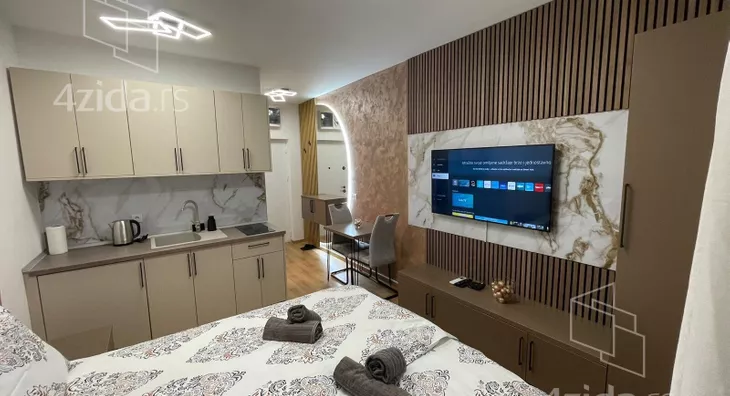 Garsonjera | 4zida