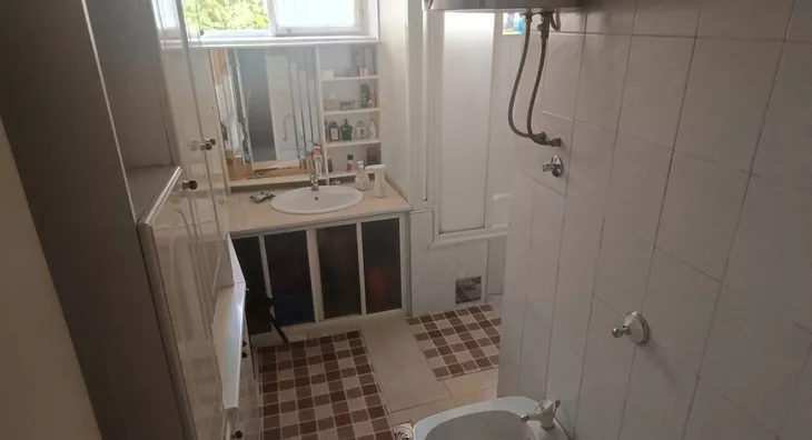 Četvoroiposoban stan | 4zida