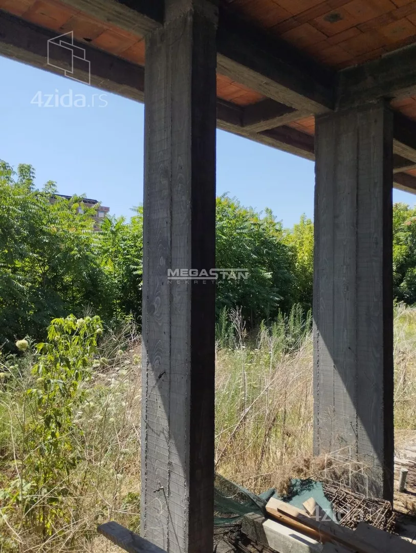 Građevinsko zemljište | 4zida