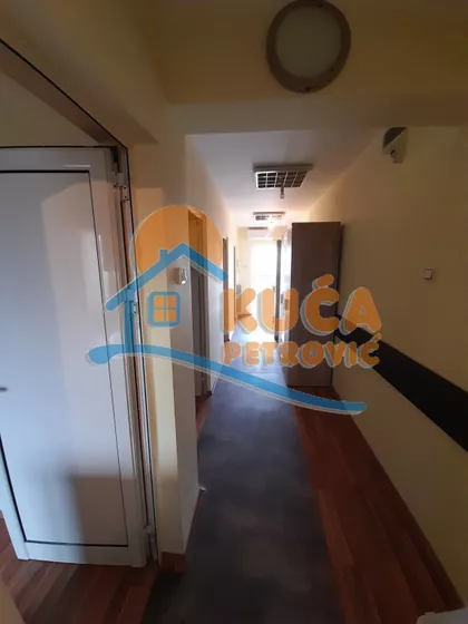 Bulevar Medijana | 4zida.rs