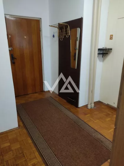 Prvomajska | 4zida.rs