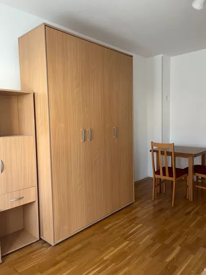 Janka Čmelika | 4zida.rs