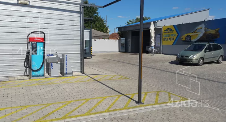 Poslovni prostor | 4zida