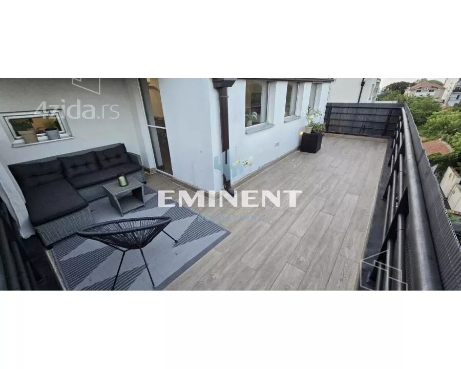 Petosoban stan | 4zida