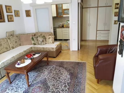 Adamovićevo Naselje | 4zida.rs