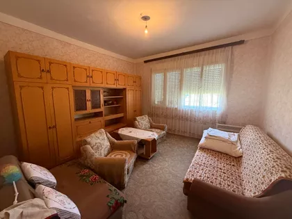 Glavna 150 | 4zida.rs