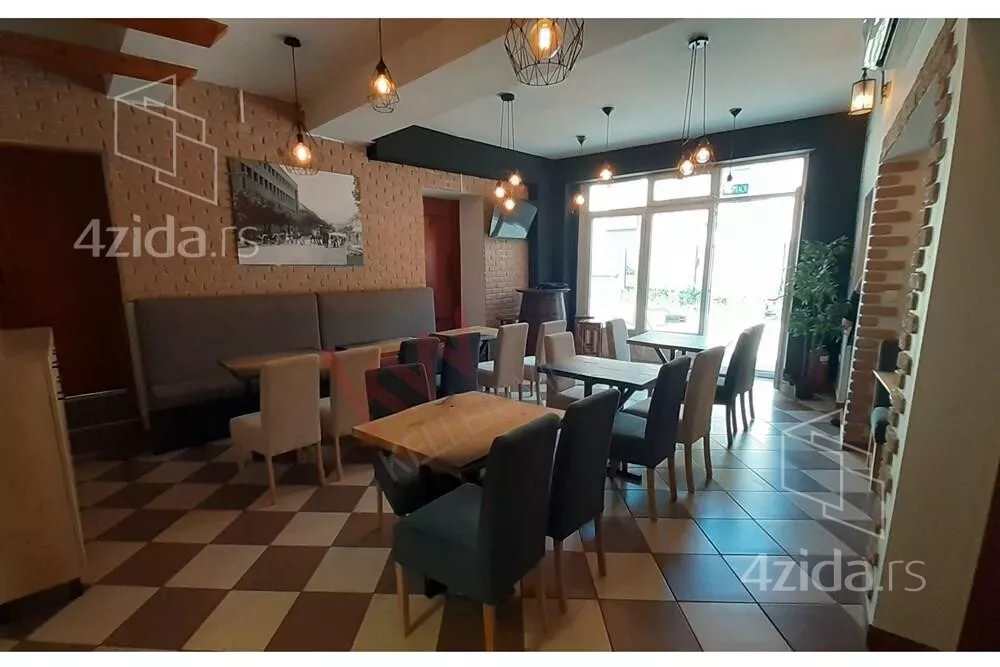 Ugostiteljski objekat | 4zida