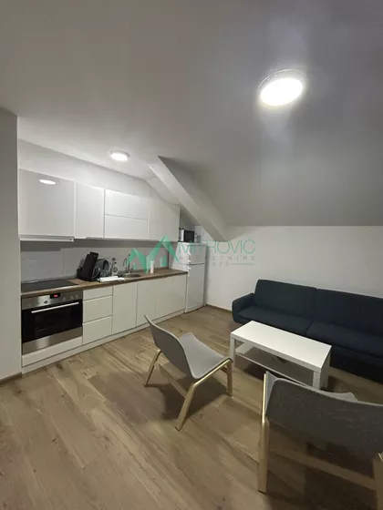 Veternička Rampa | 4zida.rs
