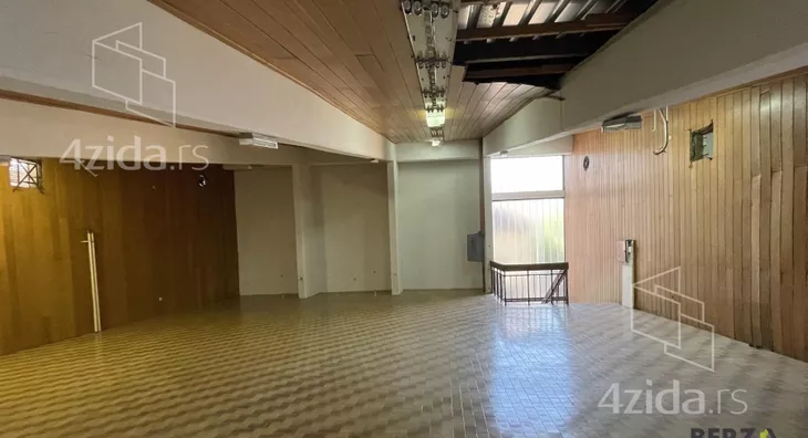 Poslovni prostor | 4zida