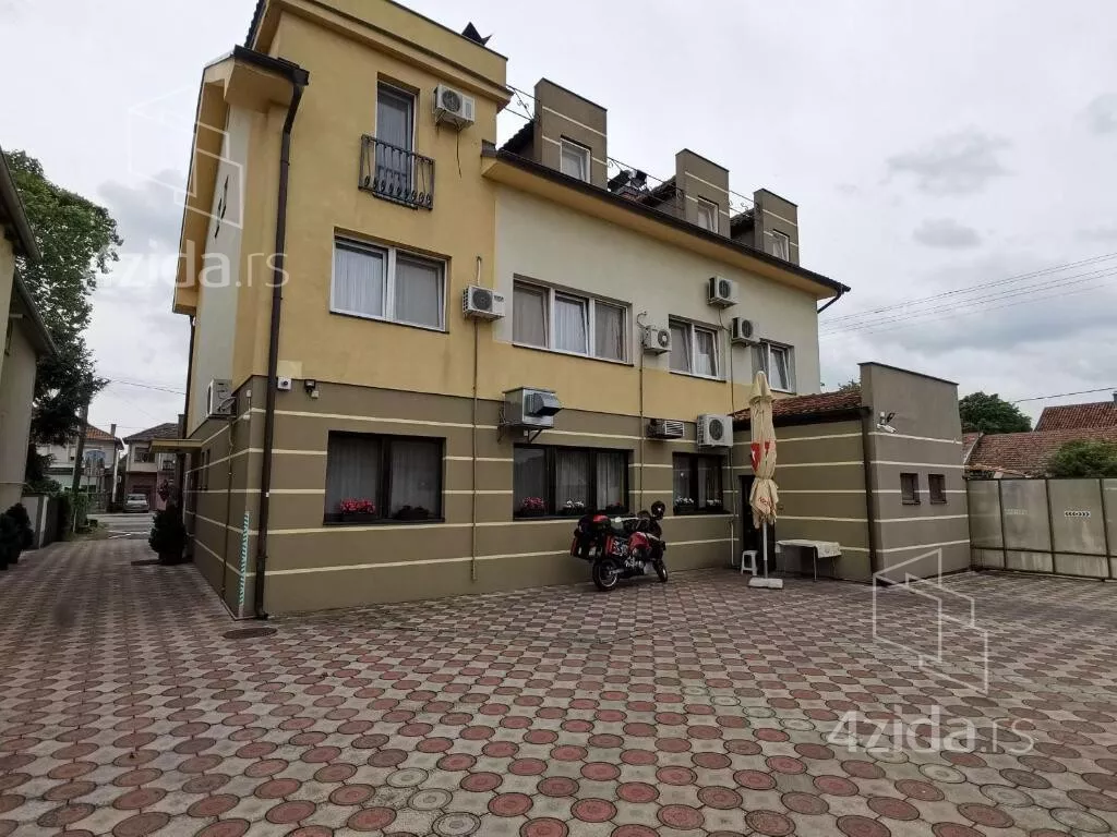 Ugostiteljski objekat | 4zida