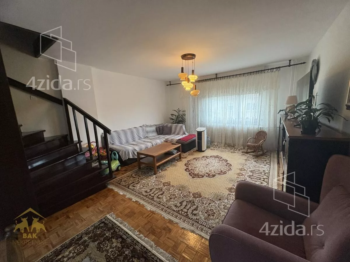 Kuća | 4zida
