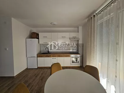Lesnina | 4zida.rs
