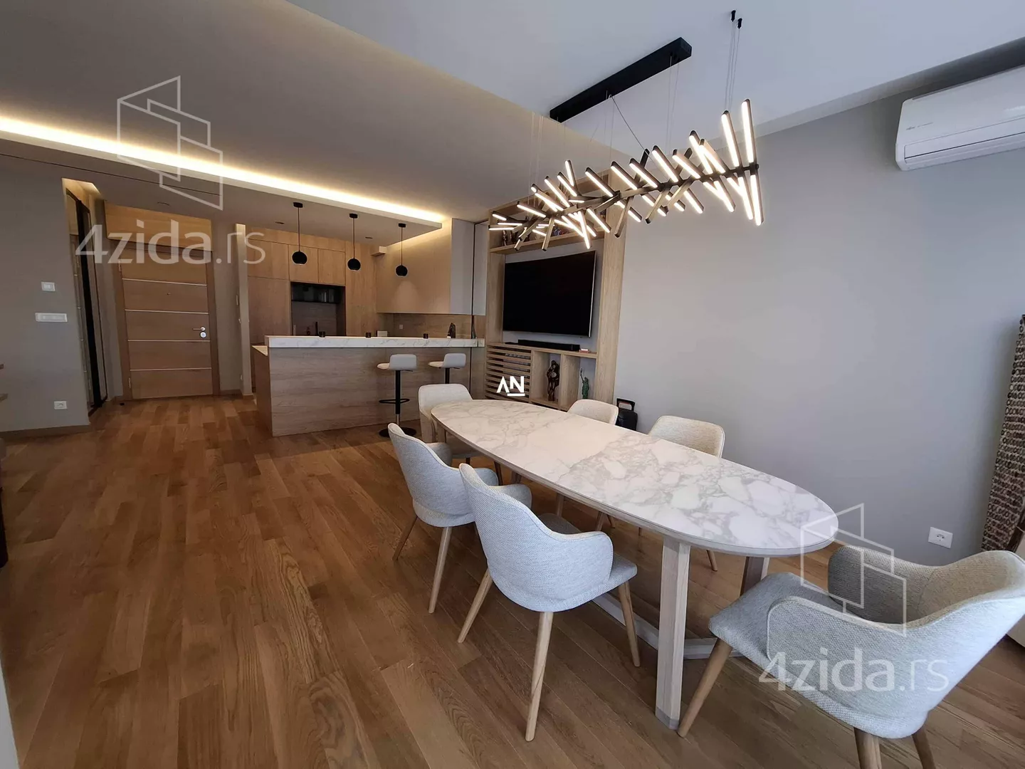 Trosoban stan | 4zida