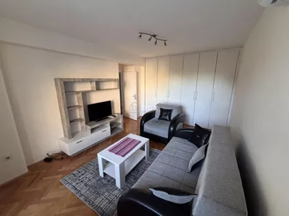 Gradska Bolnica | 4zida.rs