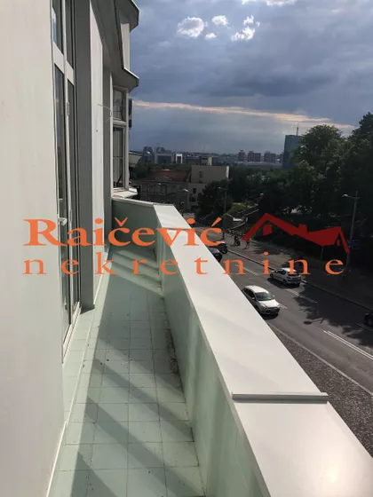 Pariska | 4zida.rs