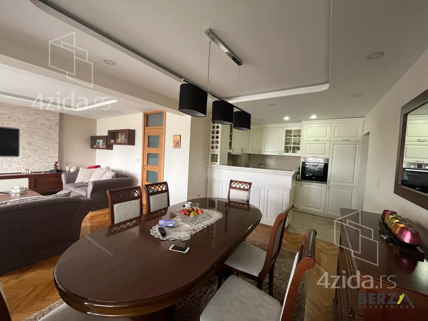 Četvorosoban stan | 4zida