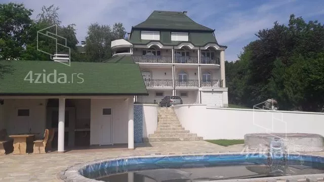 Kuća | 4zida