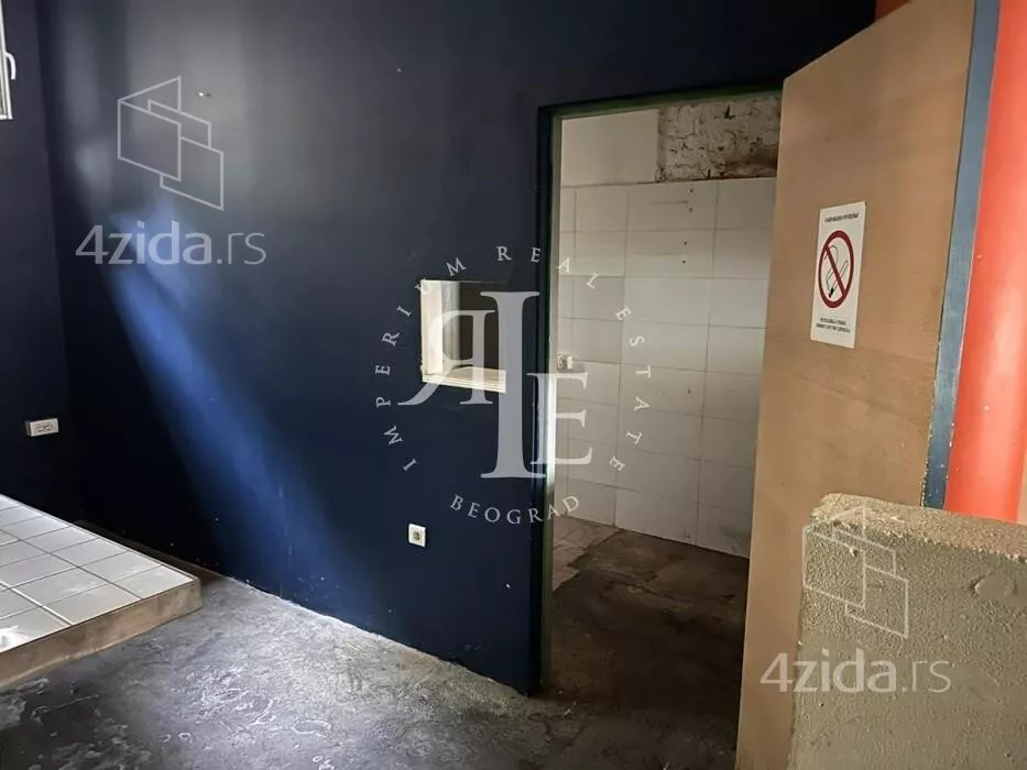Lokal | 4zida