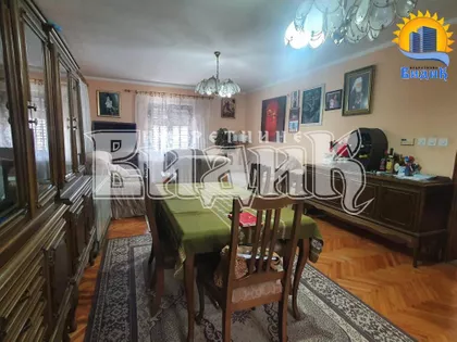 Vojinovića kula | 4zida.rs