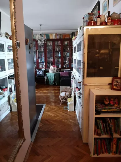 Pravni fakultet - Vračar | 4zida.rs