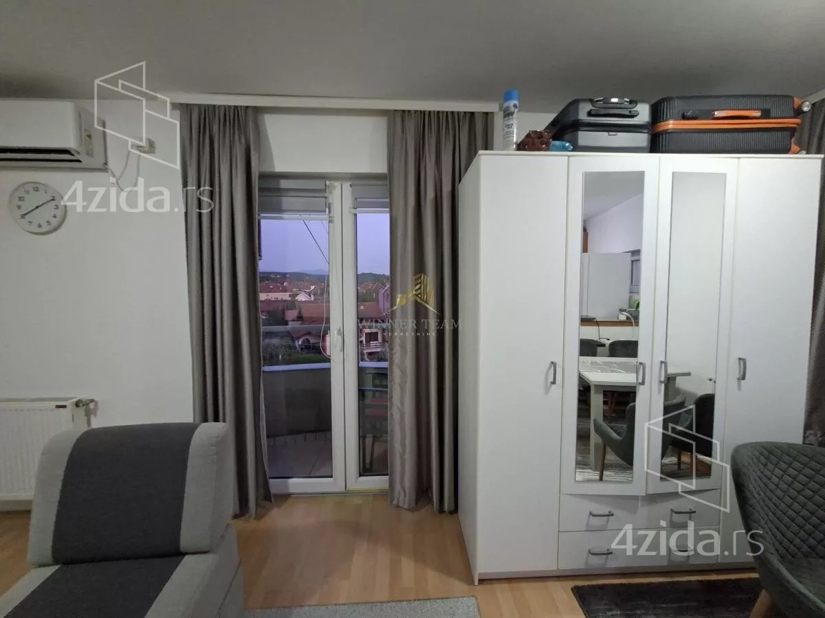 Garsonjera | 4zida