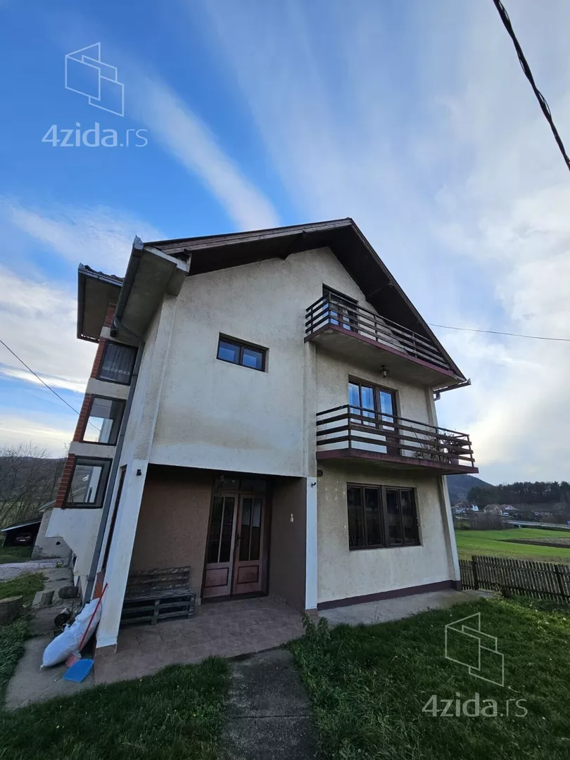 3-etažna kuća | 4zida