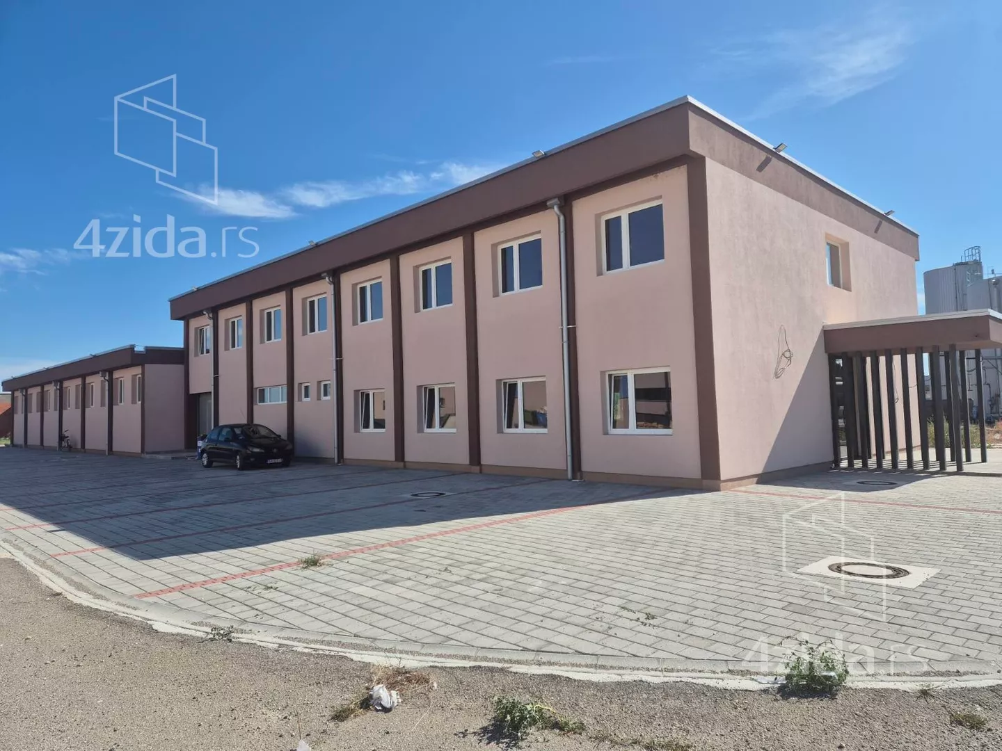 Poslovni prostor | 4zida