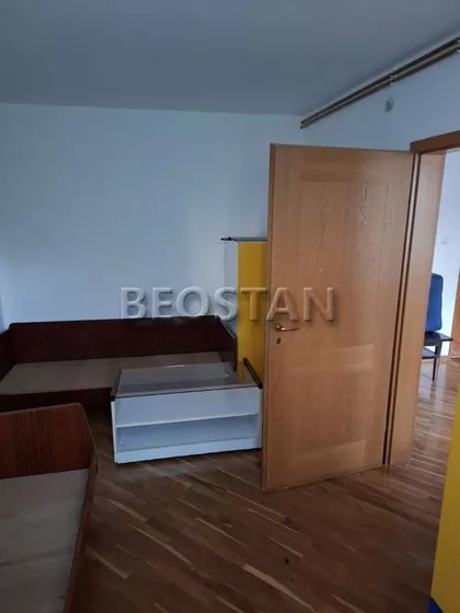 Kralja Vladislava | 4zida.rs