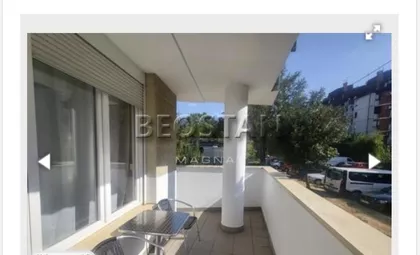 Nedeljka Gvozdenovica | 4zida.rs