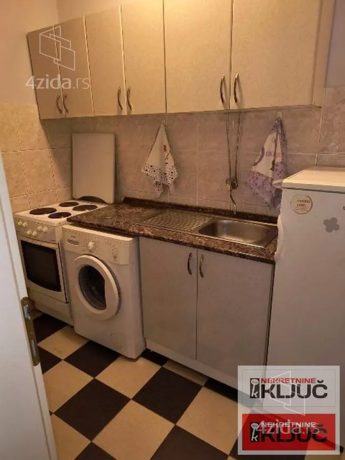 Jednosoban stan | 4zida